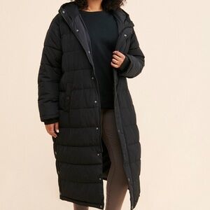 Universal Standard Everest Black Long Puffer Coat with Hood